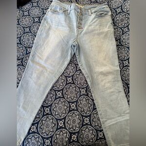 Light Blue Women's Levi’s 721 Jeans